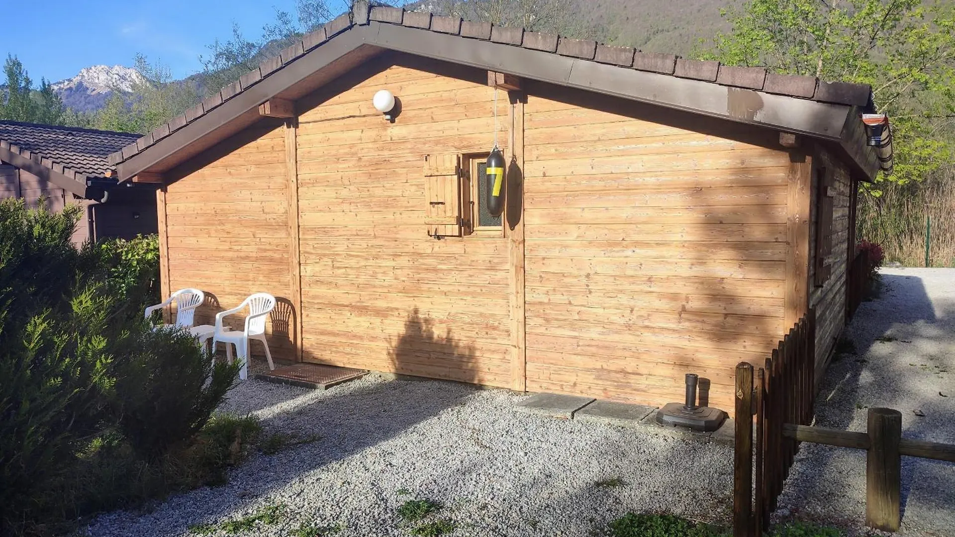 Cabin No 7 Annecy Lake Demi-Quartier France