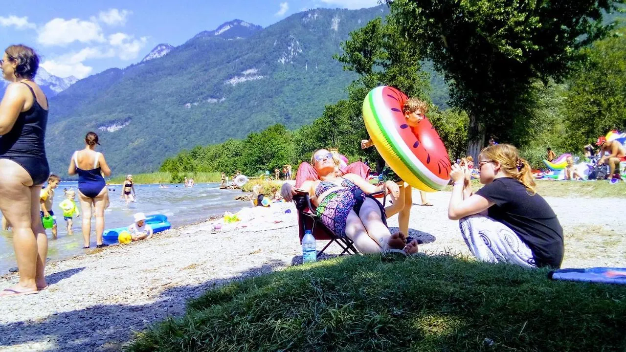 Cabin No 7 Annecy Lake Demi-Quartier
