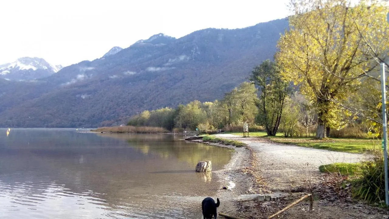 Cabin No 7 Annecy Lake Demi-Quartier
